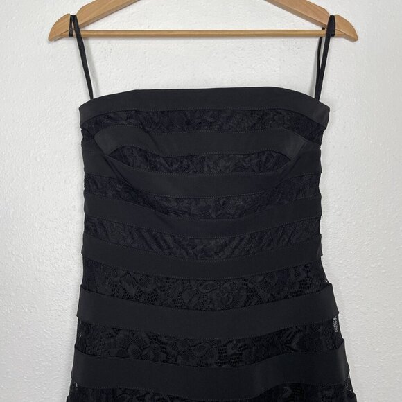White House Black Market Strapless Lace Striped Bandage Fit and Flare Dress Sz.4 - Picture 5 of 11